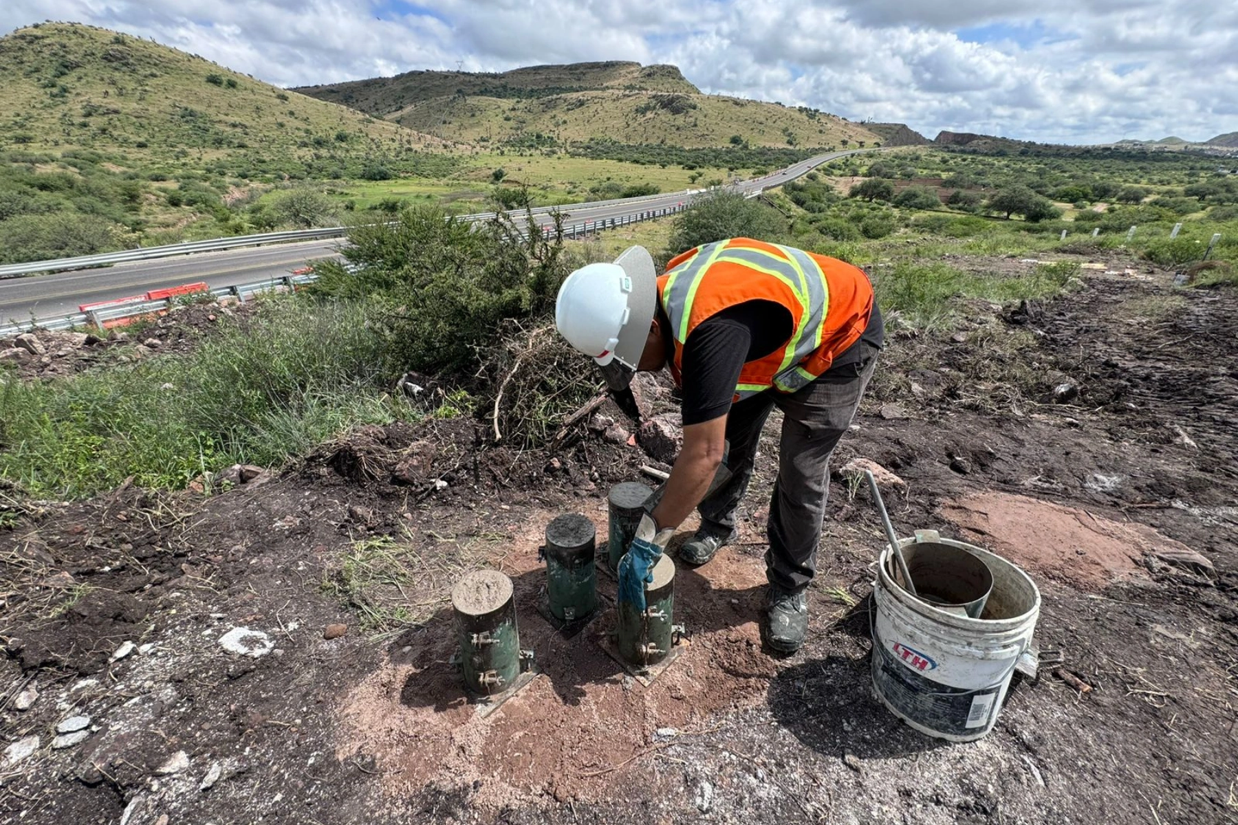 Petrología - Ensaye de Concreto Fresco