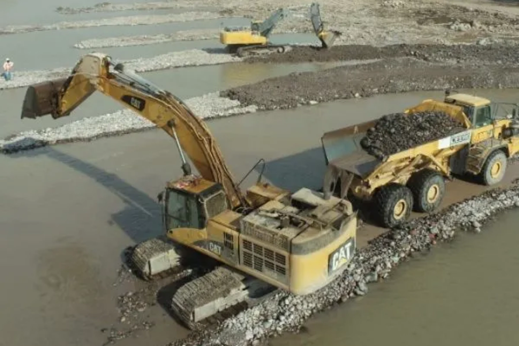 Petrología - Presa de Almacenamiento